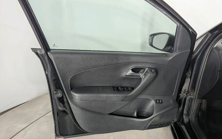 Volkswagen Polo VI (EU Market), 2018 год, 1 255 000 рублей, 8 фотография