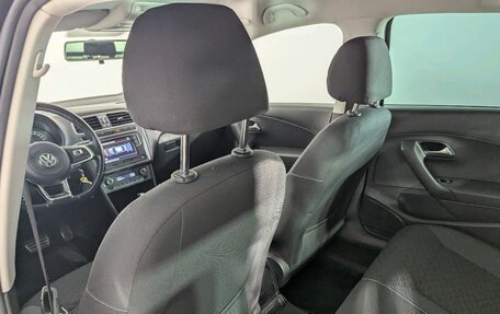 Volkswagen Polo VI (EU Market), 2018 год, 1 255 000 рублей, 17 фотография