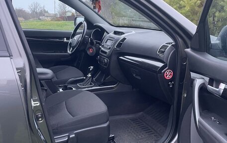 KIA Sorento II рестайлинг, 2016 год, 1 635 000 рублей, 13 фотография