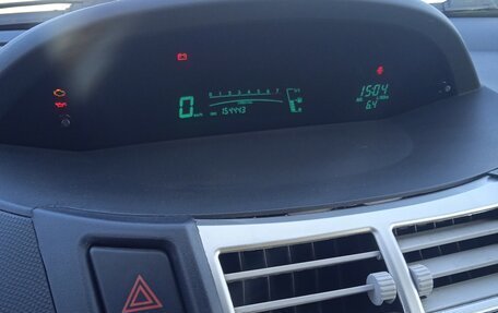 Toyota Yaris III рестайлинг, 2008 год, 660 000 рублей, 7 фотография