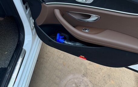 Mercedes-Benz E-Класс, 2021 год, 4 400 000 рублей, 4 фотография