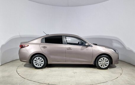 KIA Rio IV, 2018 год, 1 300 000 рублей, 5 фотография