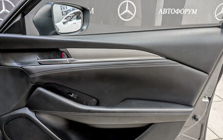 Mazda 6, 2020 год, 2 850 000 рублей, 25 фотография