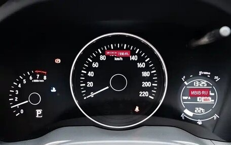 Honda Vezel, 2021 год, 1 915 000 рублей, 2 фотография