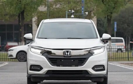 Honda Vezel, 2021 год, 1 915 000 рублей, 3 фотография