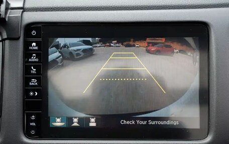 Honda Vezel, 2021 год, 1 915 000 рублей, 12 фотография