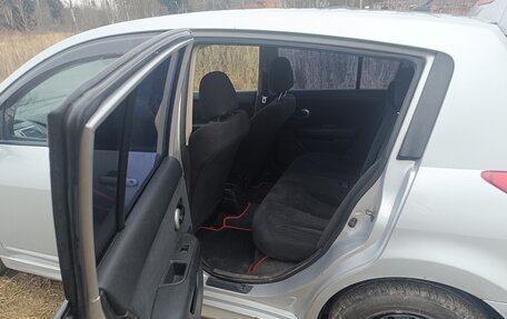 Nissan Tiida, 2010 год, 450 000 рублей, 7 фотография