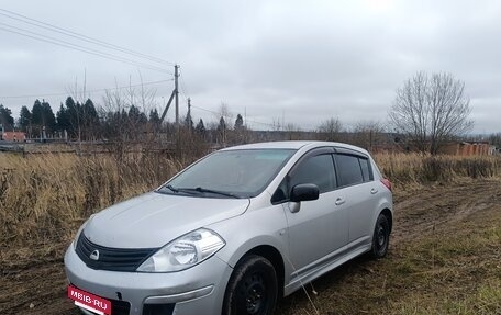Nissan Tiida, 2010 год, 450 000 рублей, 2 фотография