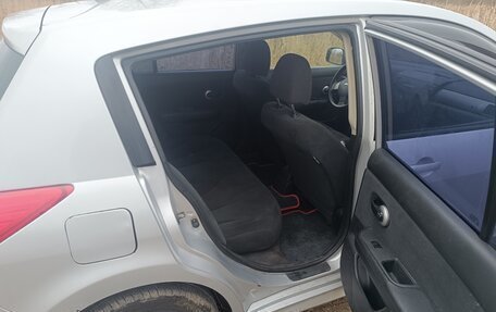 Nissan Tiida, 2010 год, 450 000 рублей, 13 фотография