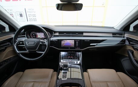 Audi A8, 2019 год, 4 445 000 рублей, 10 фотография