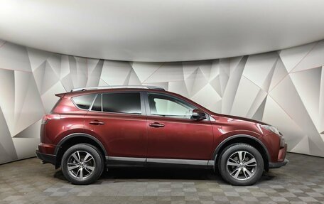 Toyota RAV4, 2017 год, 2 263 000 рублей, 6 фотография