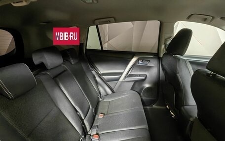 Toyota RAV4, 2017 год, 2 263 000 рублей, 16 фотография