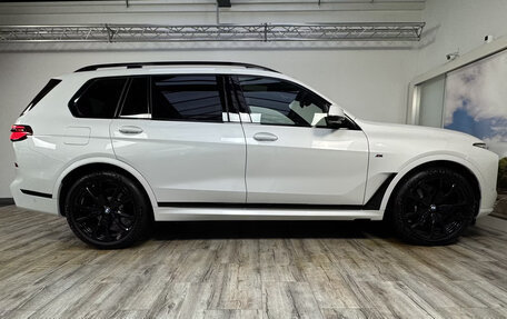 BMW X7, 2025 год, 14 325 656 рублей, 6 фотография