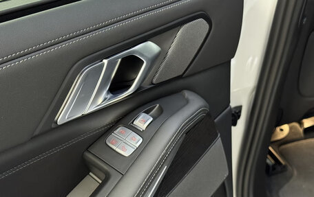 BMW X7, 2025 год, 14 325 656 рублей, 15 фотография