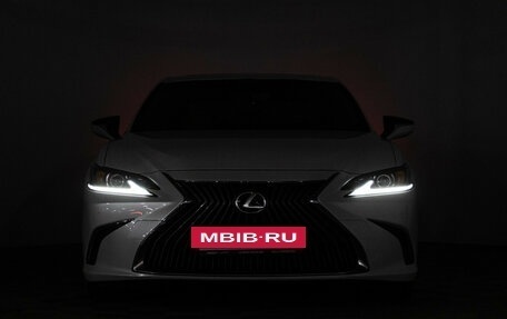 Lexus ES VII, 2020 год, 3 799 898 рублей, 30 фотография
