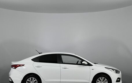 Hyundai Solaris II рестайлинг, 2017 год, 1 210 000 рублей, 4 фотография