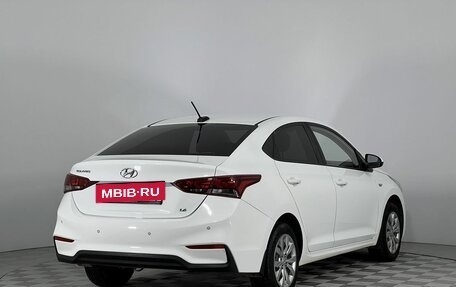 Hyundai Solaris II рестайлинг, 2017 год, 1 210 000 рублей, 5 фотография