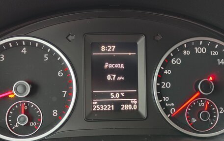 Volkswagen Tiguan I, 2011 год, 1 000 000 рублей, 22 фотография