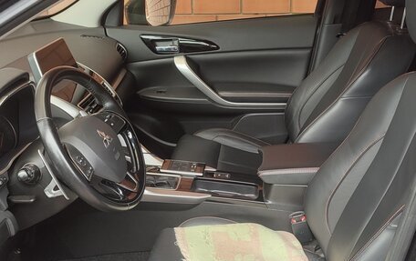 Mitsubishi Eclipse Cross, 2018 год, 1 900 000 рублей, 4 фотография