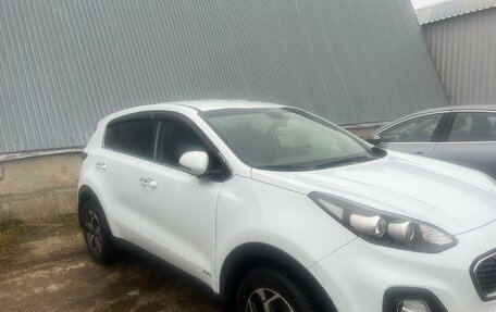 KIA Sportage IV рестайлинг, 2021 год, 2 680 000 рублей, 3 фотография