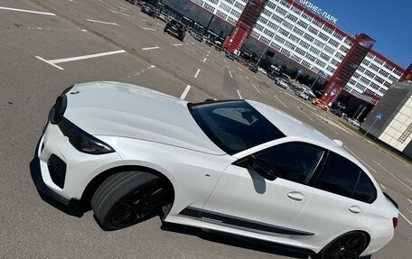 BMW 3 серия, 2019 год, 3 890 000 рублей, 4 фотография