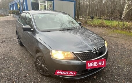 Skoda Rapid I, 2015 год, 850 000 рублей, 3 фотография