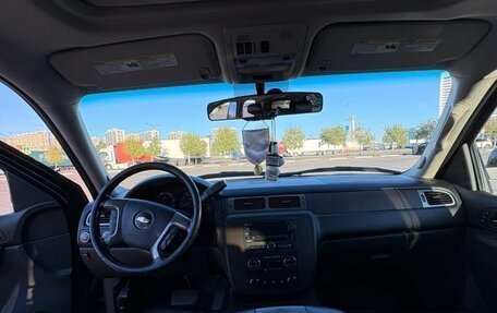 Chevrolet Tahoe III, 2012 год, 2 100 000 рублей, 7 фотография