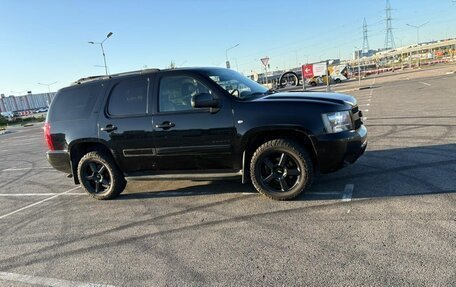 Chevrolet Tahoe III, 2012 год, 2 100 000 рублей, 2 фотография