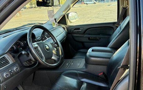 Chevrolet Tahoe III, 2012 год, 2 100 000 рублей, 6 фотография