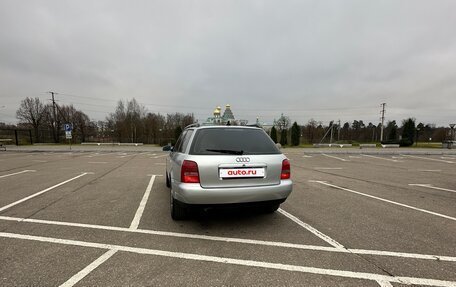 Audi A4, 1998 год, 450 000 рублей, 4 фотография