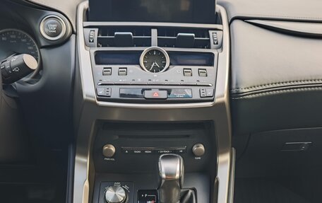 Lexus NX I, 2017 год, 3 400 000 рублей, 10 фотография