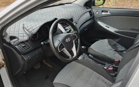 Hyundai Solaris II рестайлинг, 2014 год, 600 000 рублей, 9 фотография