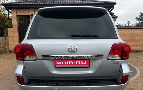 Toyota Land Cruiser 200, 2015 год, 3 590 000 рублей, 7 фотография