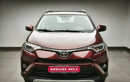 Toyota RAV4, 2019 год, 2 750 000 рублей, 2 фотография