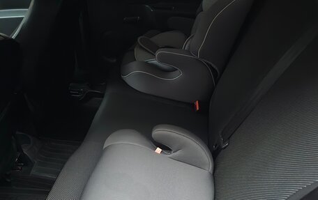 Renault Logan II, 2016 год, 645 000 рублей, 2 фотография