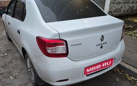 Renault Logan II, 2016 год, 645 000 рублей, 3 фотография