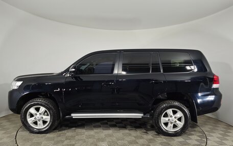 Toyota Land Cruiser 200, 2021 год, 13 677 000 рублей, 9 фотография