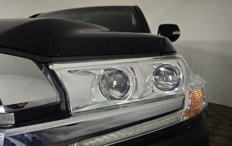 Toyota Land Cruiser 200, 2021 год, 13 677 000 рублей, 10 фотография