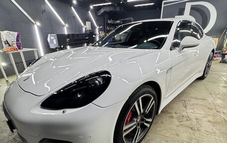 Porsche Panamera II рестайлинг, 2010 год, 2 480 000 рублей, 4 фотография