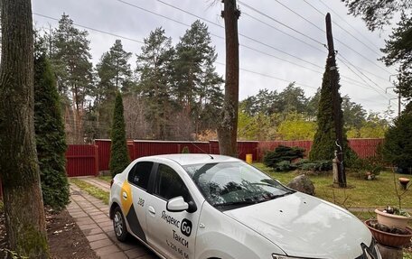 Renault Logan II, 2020 год, 440 000 рублей, 2 фотография