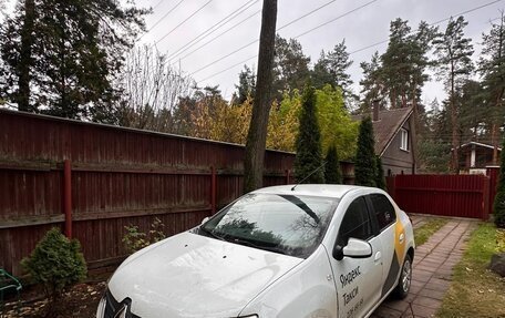 Renault Logan II, 2020 год, 440 000 рублей, 3 фотография