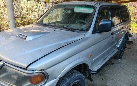 Mitsubishi Pajero Sport II рестайлинг, 2004 год, 1 050 000 рублей, 4 фотография