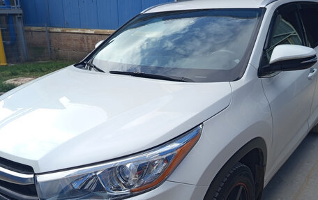 Toyota Highlander III, 2013 год, 1 500 000 рублей, 2 фотография