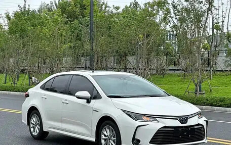 Toyota Corolla, 2022 год, 1 400 000 рублей, 2 фотография