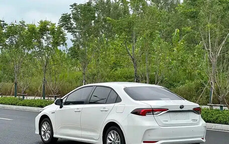 Toyota Corolla, 2022 год, 1 400 000 рублей, 5 фотография