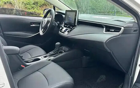 Toyota Corolla, 2022 год, 1 400 000 рублей, 9 фотография