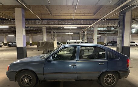 Opel Kadett E рестайлинг, 1988 год, 195 000 рублей, 2 фотография