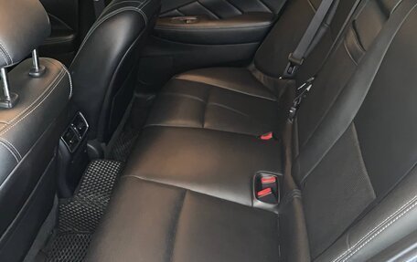 Infiniti Q50 I рестайлинг, 2015 год, 2 770 000 рублей, 6 фотография