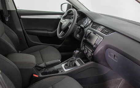 Skoda Octavia, 2015 год, 1 280 000 рублей, 9 фотография