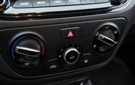 Hyundai Solaris II рестайлинг, 2021 год, 1 541 000 рублей, 6 фотография